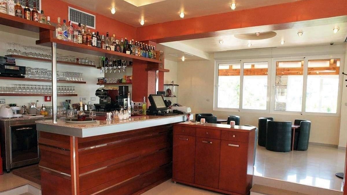 hotel_r_utjeha_bar